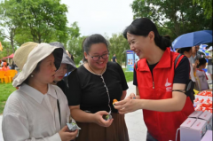 准初次对广西非遗身手产物钦州咸海鸭蛋