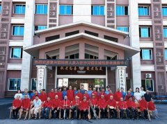 专职护理员均颠末急救技术（如心和慢性